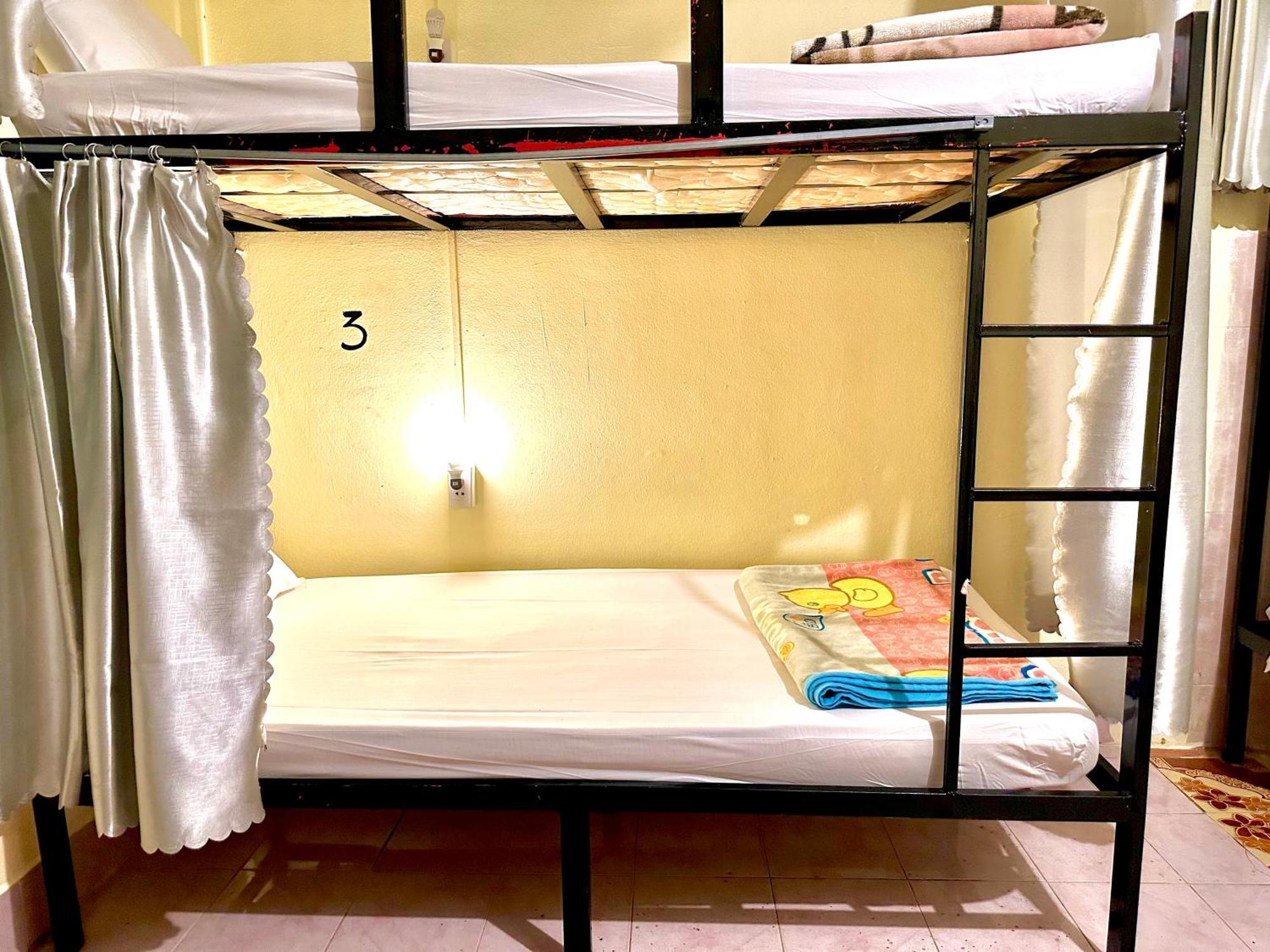 Vang Vieng Freedom Hostel 2 Quarto foto